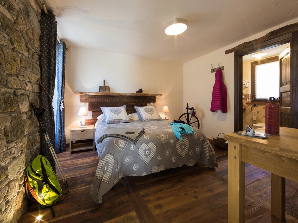 La Maison D'Antan Bionaz Szoba fotó